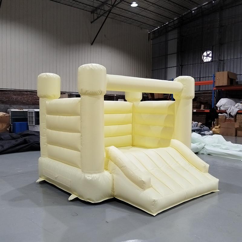 Pale Yellow Bouncy Castle Backside With Air Blower soluk sarı-sıçrayan-kale-arka tarafı-hava üfleyicili