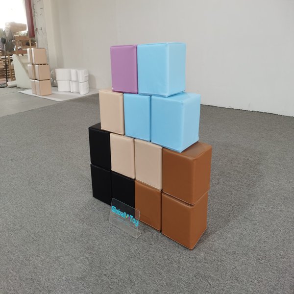 soft-play-cube-set-colorful-stackable-soft-blocks-daycare-play-center-wholesaler soft-play-kubussenset-kleurrijke-stapelbare-zachte-blokken-kinderdagverblijf-speelcentrum-groothandel