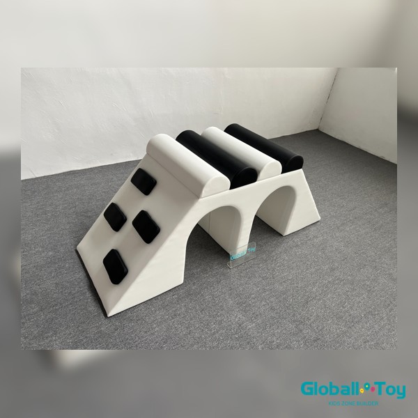 soft-play-obstacle-course-logo-2 soft-play-obstacle-course-logo-2