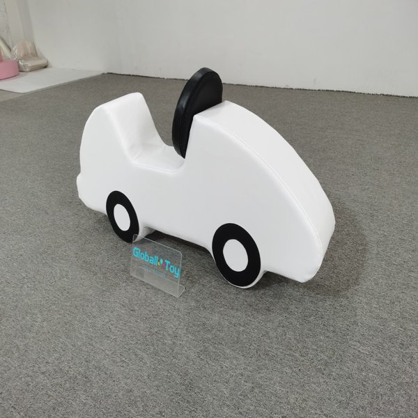 soft-play-ride-on-car-white-soft-foam-toddler-play-area-wholesale soft-play-auto-wit-soft-foam-peuter-speelhoek-groothandel