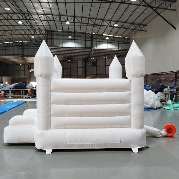 PVC Castle gonflable gonflable pointé pour les enfants sautant