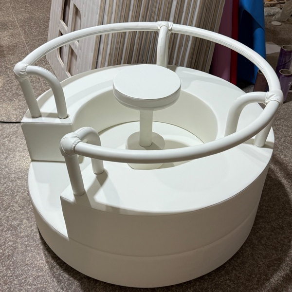 Electric softplay chair for children's event rentals