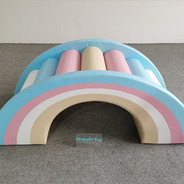 Pastell-Rainbow-Arch-Playground-Climber