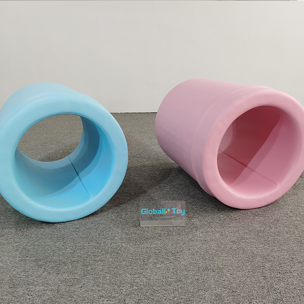 blue-and-pink-soft-play-climbing-tunnels