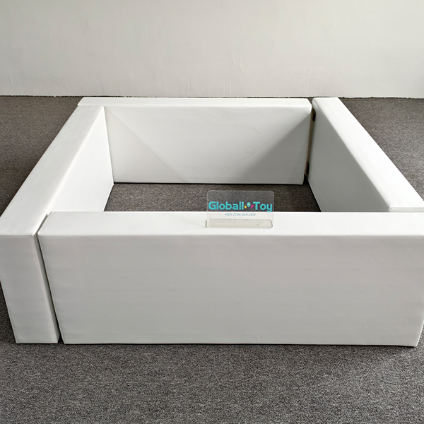 Foldable white foam soft play fence