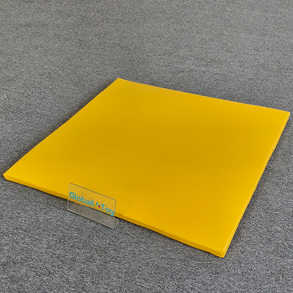 Safety yellow square foam mat for construction playpen area