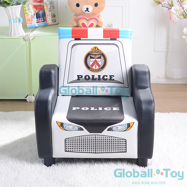 sillón-blando-para-niños-con-temática-policial-en-blanco-y-negro