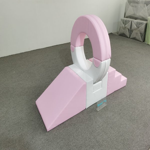 Soft-Play-Ring-Kletterger&uuml;st-Kindergarten-Spielger&auml;te-Hersteller-beige