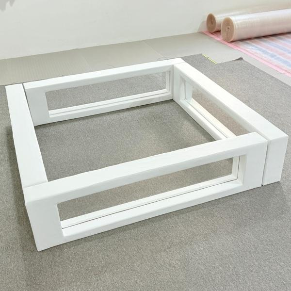 Square Soft Play Fence with Clear Panels for Toddler Indoor Safety in Commercial Daycare And Amusement Centers