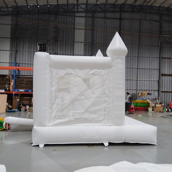 Castillo de salto inflable blanco de grado comercial con entrada de diapositivas