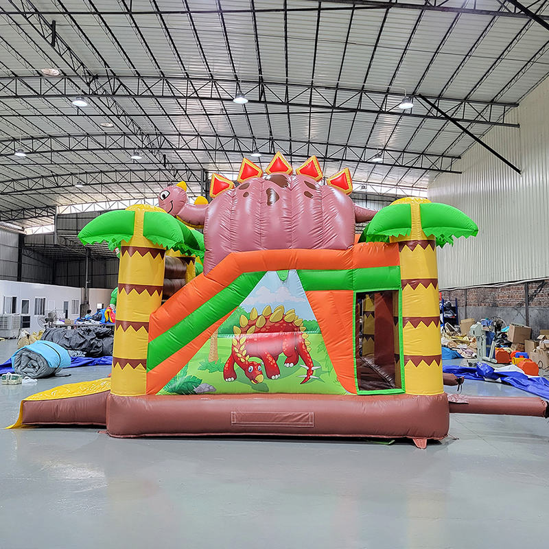 StegoSaurus-dinossauros-bouncy-castle-for-kids-playground
