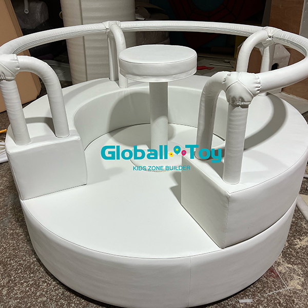 Commercial grade toddler soft play rotating ride with backrest and safety handles