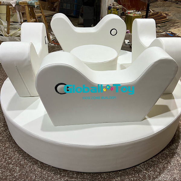 Commercial White Toddler Roundabout Soft Play Ride
