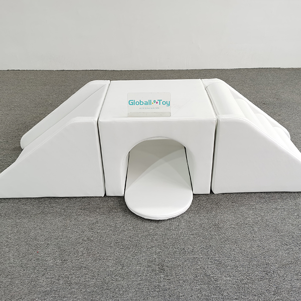 Soft play equipment with tunnel and ramp for children