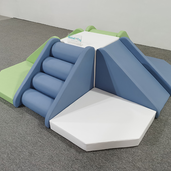 Multi-color indoor soft play slide set for kindergarten