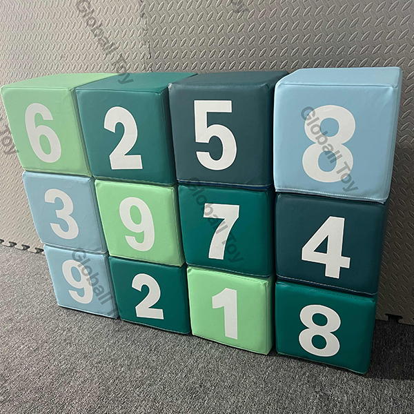 Blocchi di gioco morbidi colorati