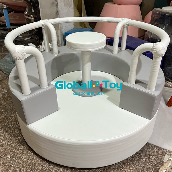 Indoor Soft Play Roundabout Equipment for Kids Amusement Center