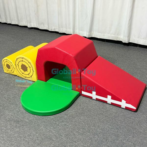 Soft play tunnel and slide set for toddlers