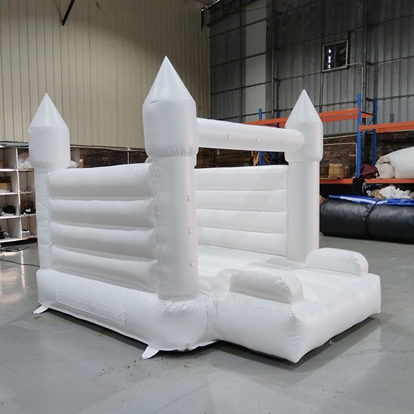Wedding style white bounce house castle for children event