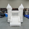 Château gonflable blanc avec entrée latérale et toboggan à vendre