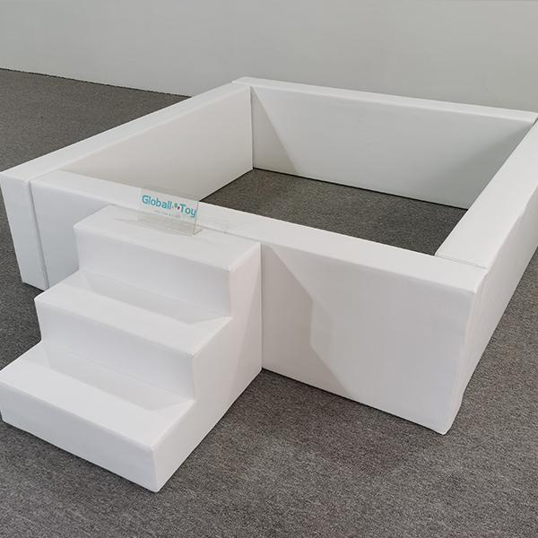 Play de jeu doux carré blanc avec escaliers pour tout-petits