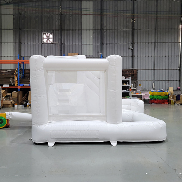 hamaca-hinchable-con-tobogán-boda-blanca