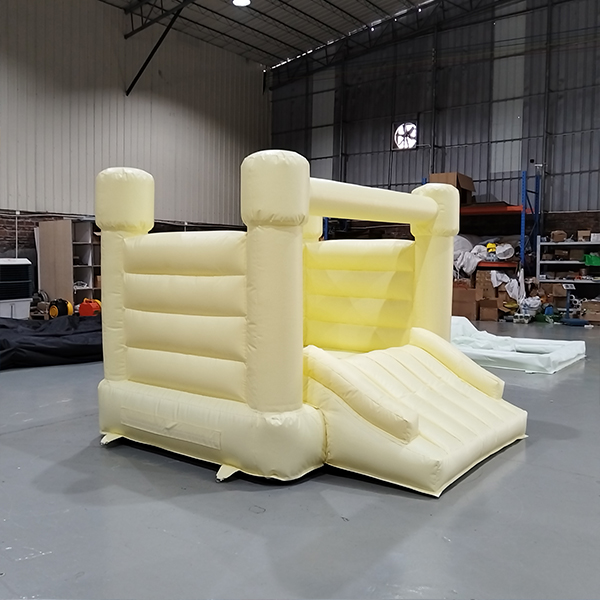 commercial-yellow-bouncy-castle-for-kids-play