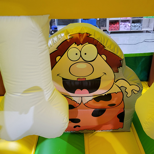 jungle-adventure-inflatable-bounce-castle-for-daycare