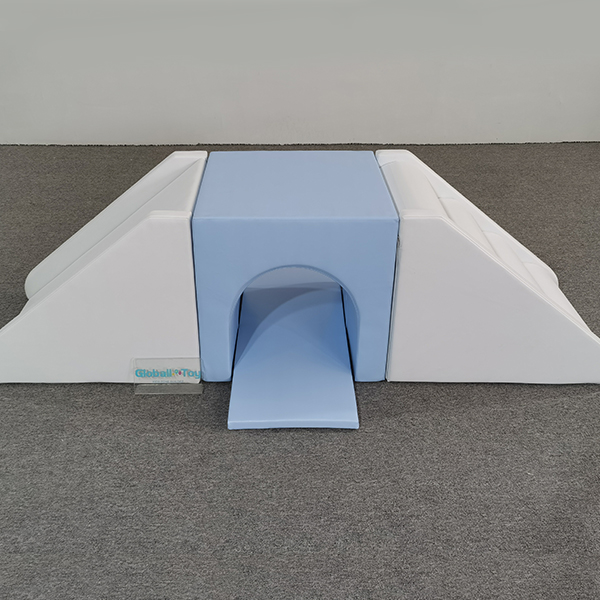 Indoor foam play tunnel set for climbing and crawling