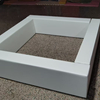 Tunnel de jeu doux blanc avec des escaliers pour jouer en tout-petit