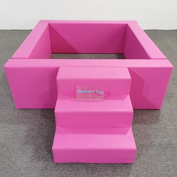 Pit de balle d'escalade en mousse en violet pour les configurations de fête mobile