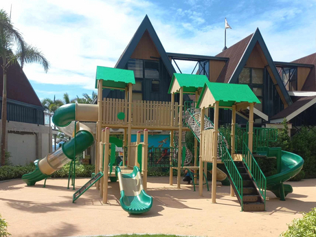 Outdoor Playground with Tube Slides and Climbing Structures Commercial Kids Play Equipment_1714_1286.jpg