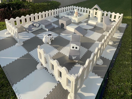 Minimalist Soft Play Area with Ball Pit and Foam Slides Safe Play Zone by Globalltoy_1538_1153.jpg