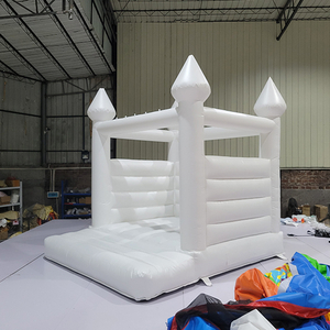 Château gonflable gonflable blanc pour la location de fête en plein air