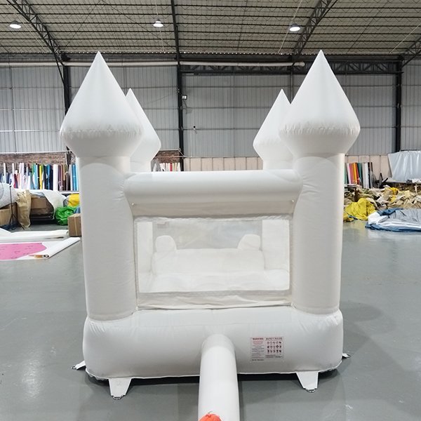 Maison de rebond pour enfants durables avec filet de sécurité pour le plaisir en plein air