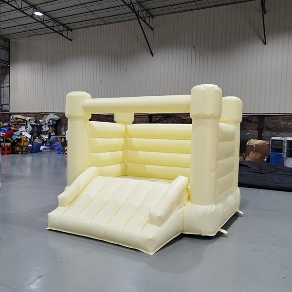 mini-yellow-bounce-castle-for-indoor