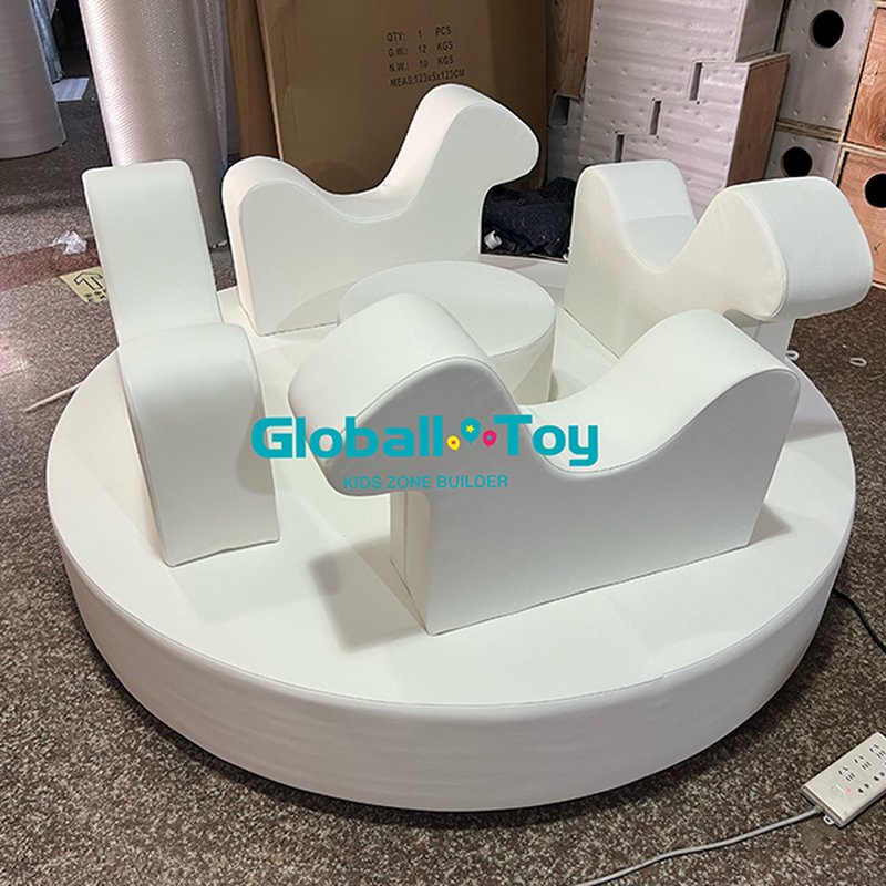 Giocattolo di giostre di giugno per bambini personalizzato White Soft Play per feste per bambini