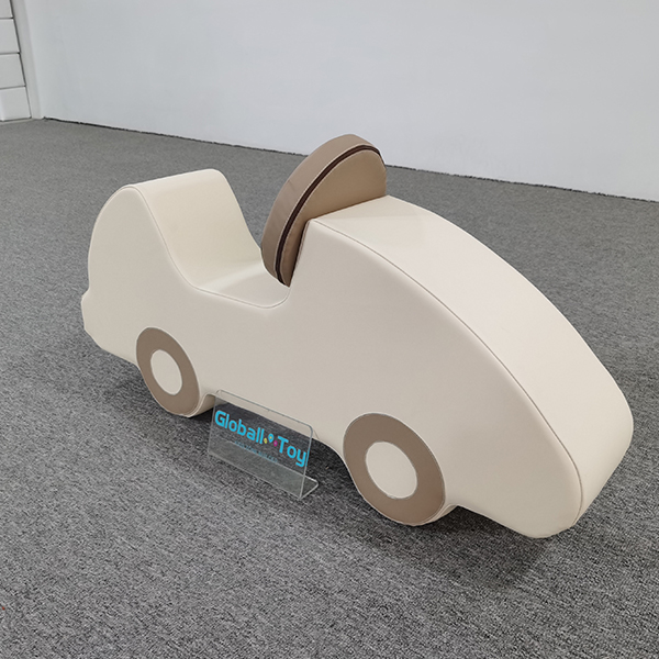 Indoor soft play enclosure for commercial use