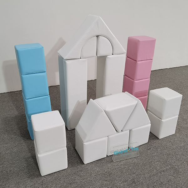 white-soft-play-building-blocks-creative-set