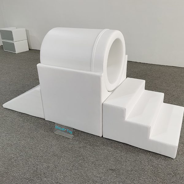 indoor-soft-play-bridge-and-tunnel