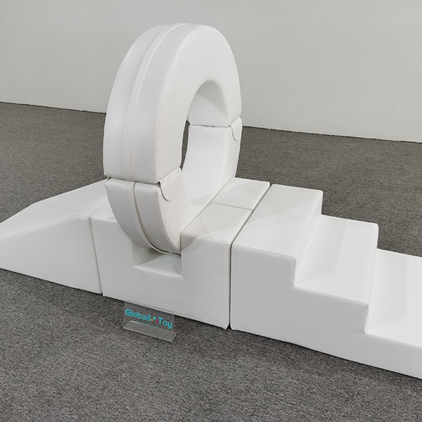 white-soft-play-climbing-stairs-ring-tunnel
