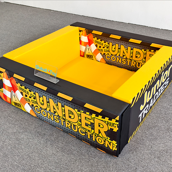 Junior builder theme indoor soft play pit