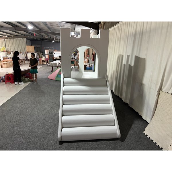 Carrusel giratorio de juego suave para área de juego comercial