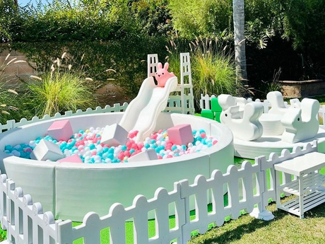 Outdoor Soft Play Playground with Ball Pit and Slide_864_648.jpg