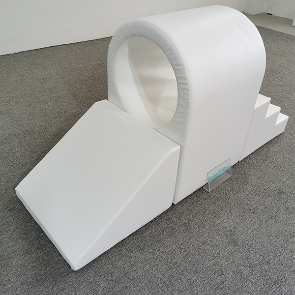 Pastel-soft-play-slide-en-tunnel-combo