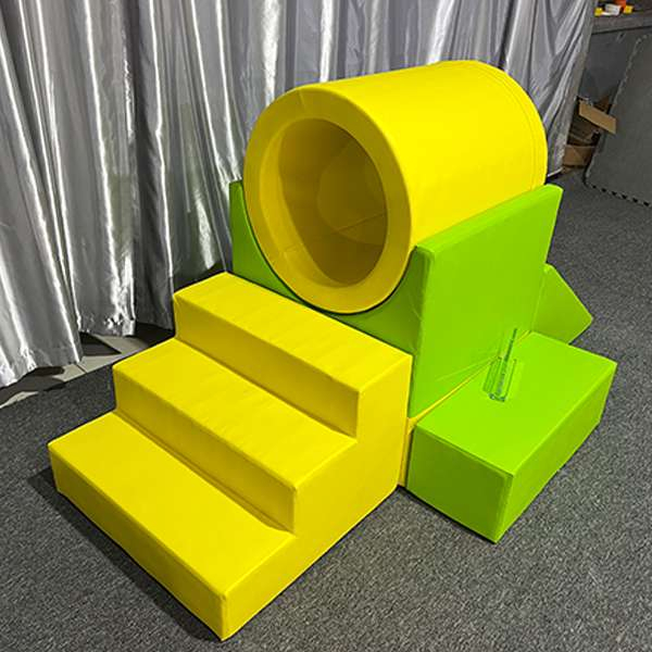  Pit colorato a palla rotonda con gradino per bambini Centro di gioco morbido indoor, perfetto per le attività di arrampicata e gioco per bambini