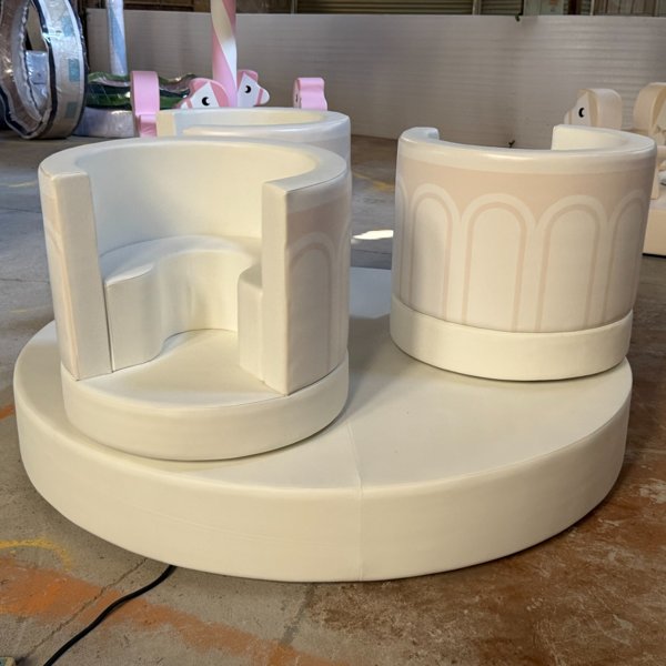 Soft play spinning tea cup carousel ride for children
