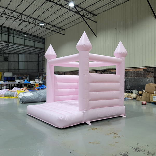 Pink castle inflatable jumper for garden and playground