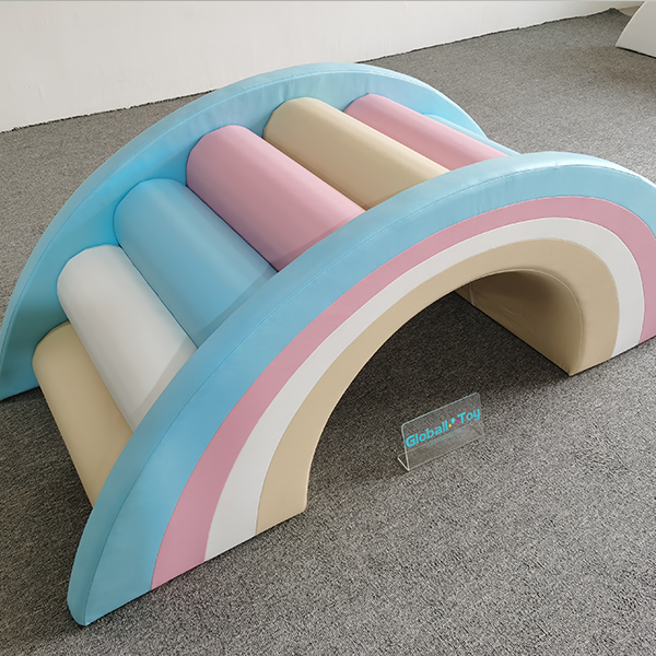 Pastell-Rainbow-Arch-Soft-Play-Bridge