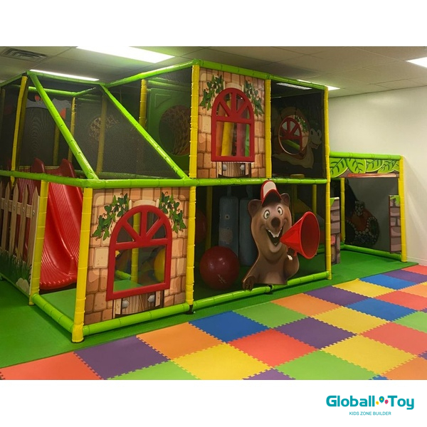 bear house theme indoor playground with triple slide and climbing frames